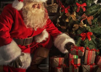 Christmas Eve Traditions Around the World: A Royal Twist