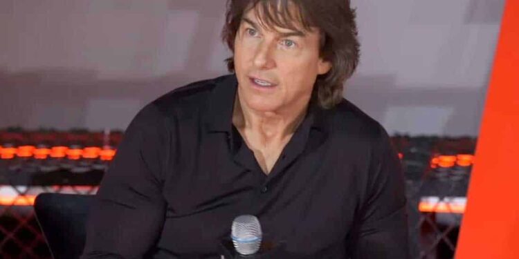 Tom Cruise Steers Clear of Political Questions at Mission: Impossible Press Event