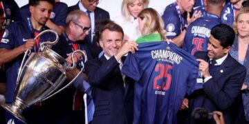 Macron Hosts PSG at Élysée Palace After Historic Champions League Triumph